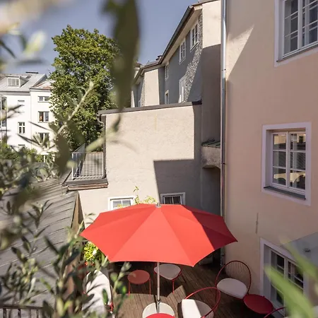 Boutiquehotel Amadeus Szálloda 4*