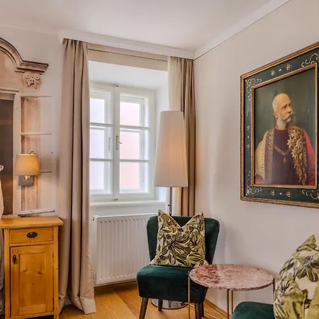 Boutiquehotel Amadeus Szálloda 4*