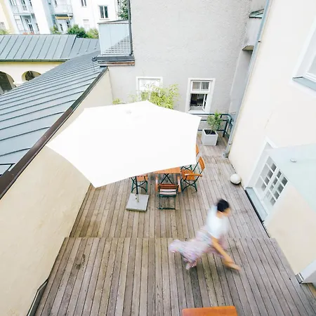 Boutiquehotel Amadeus 4*